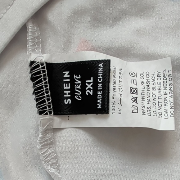 Shein Curve Heart Print Shirt Size 2X - Picture 3 of 6